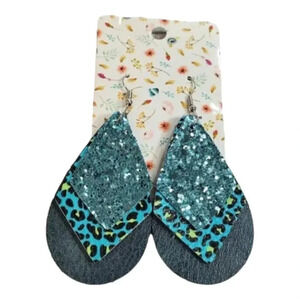 3 Layer Blue/Teal Sparkle Faux Leather Dangle Chic Lightweight Earrings  3bl14